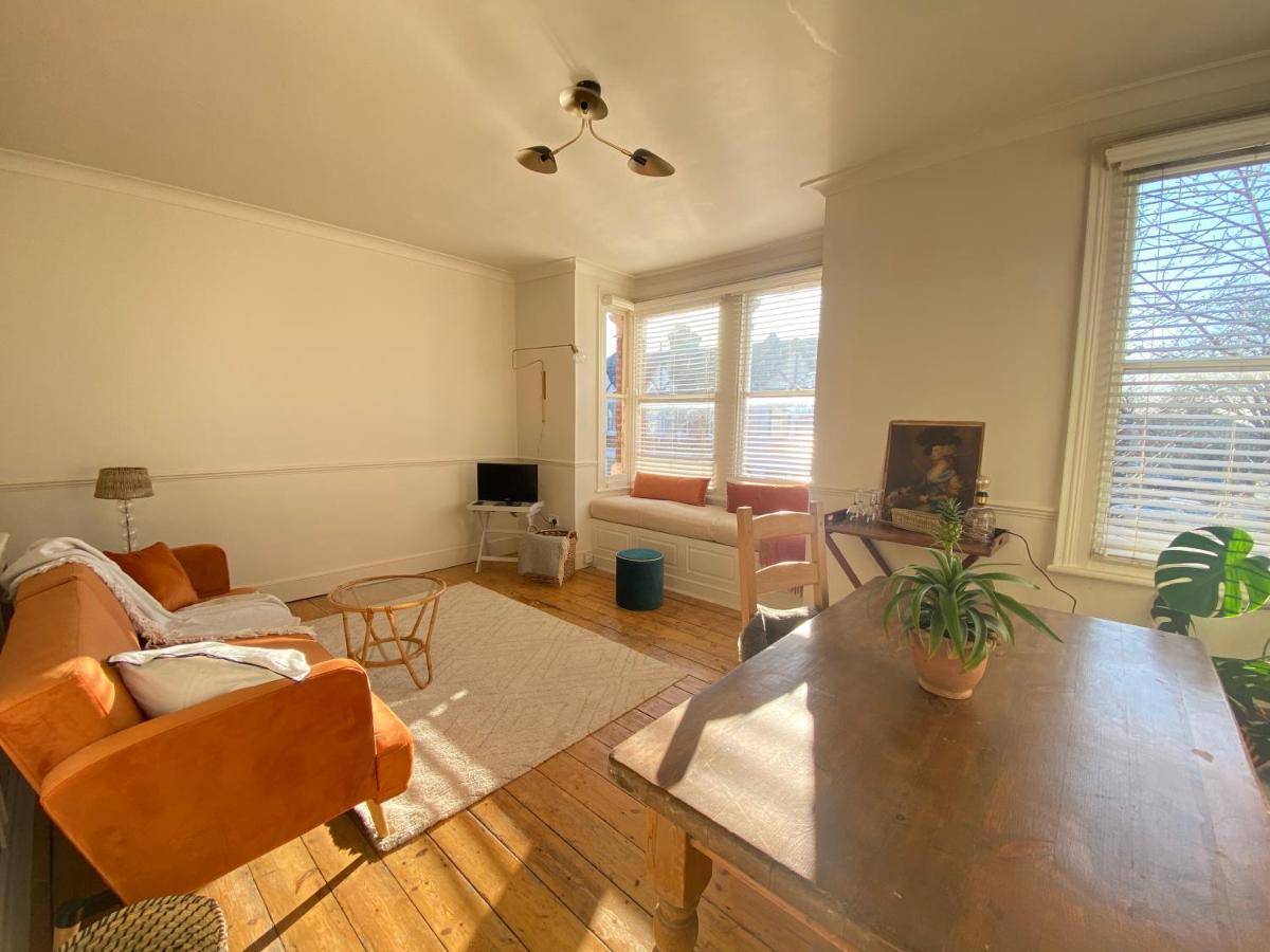 Апартаменты Stylish Apt London Excel Olympic Close To Station Экстерьер фото